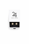 Circle Gold Stud b